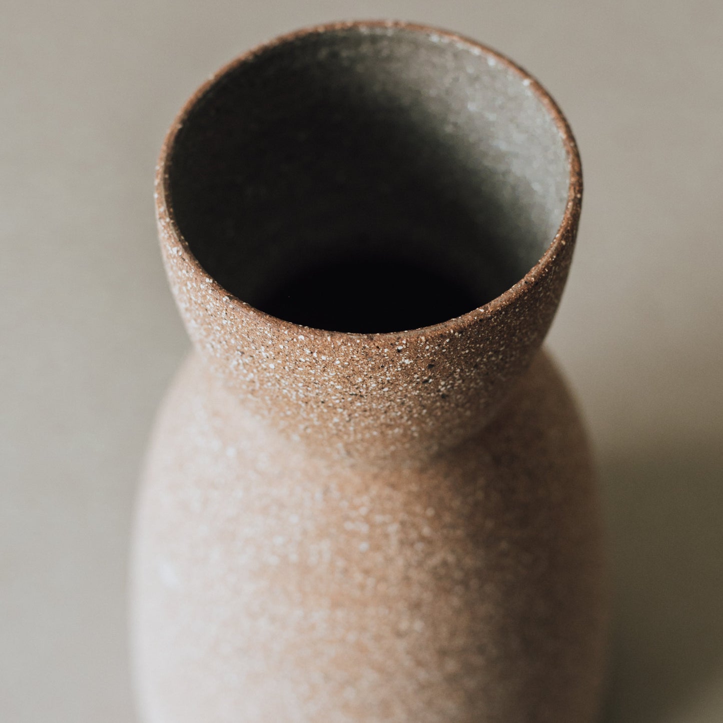 Marisol Hourglass Ceramic Vase